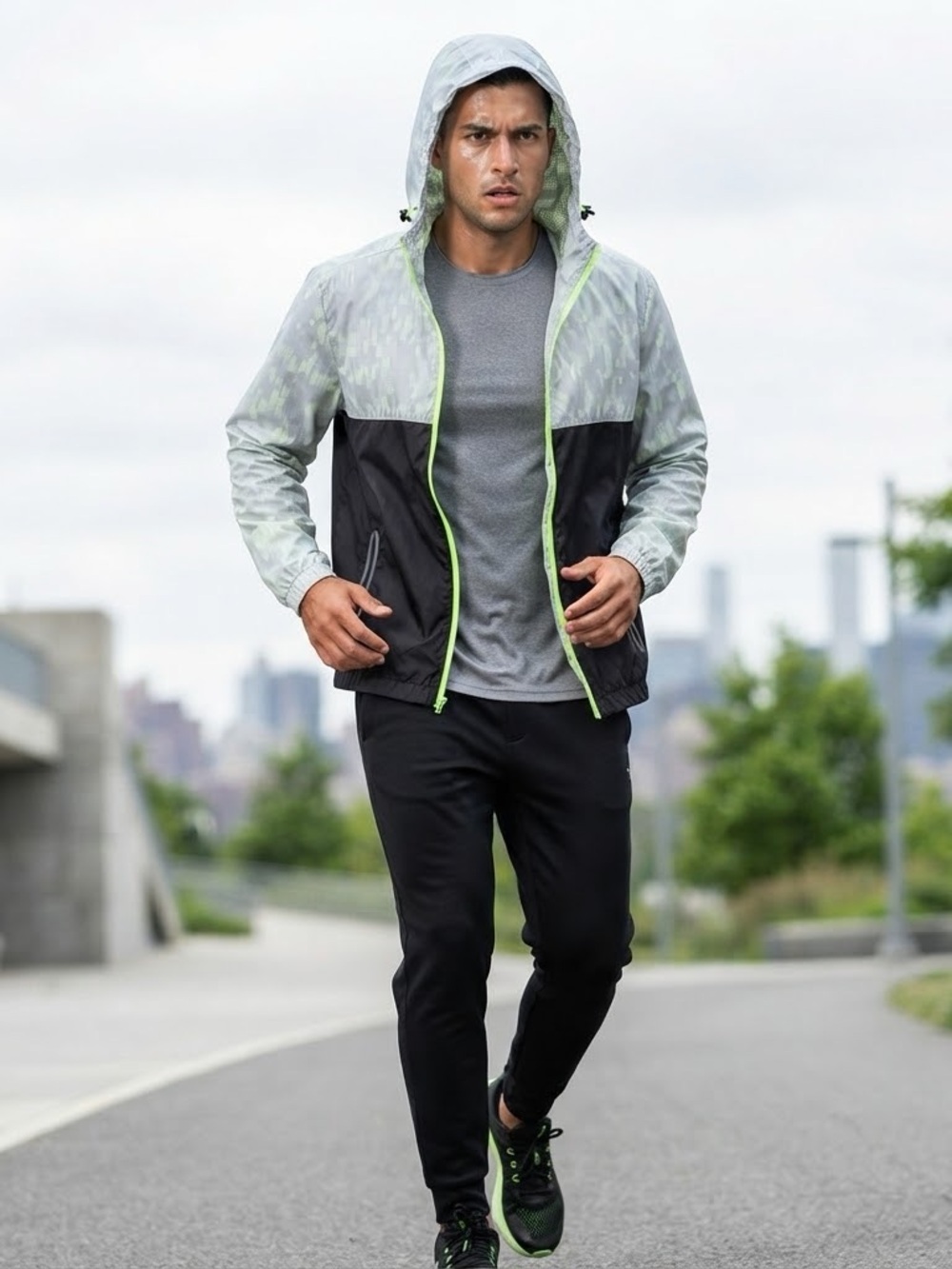 Xersion Men's Windbreaker Jacket Size M Gray Neon Green Black Full Zip Hooded